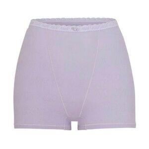 SKIMS/LACE POINTELLE BOXER |LARGE LAVENDER/BRAND NEW/NEVER WORN
